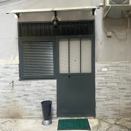 Civico Storico Apartment Naples